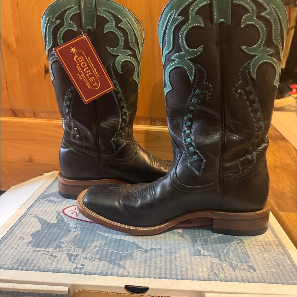 Boulet Black and Teal Western Boots